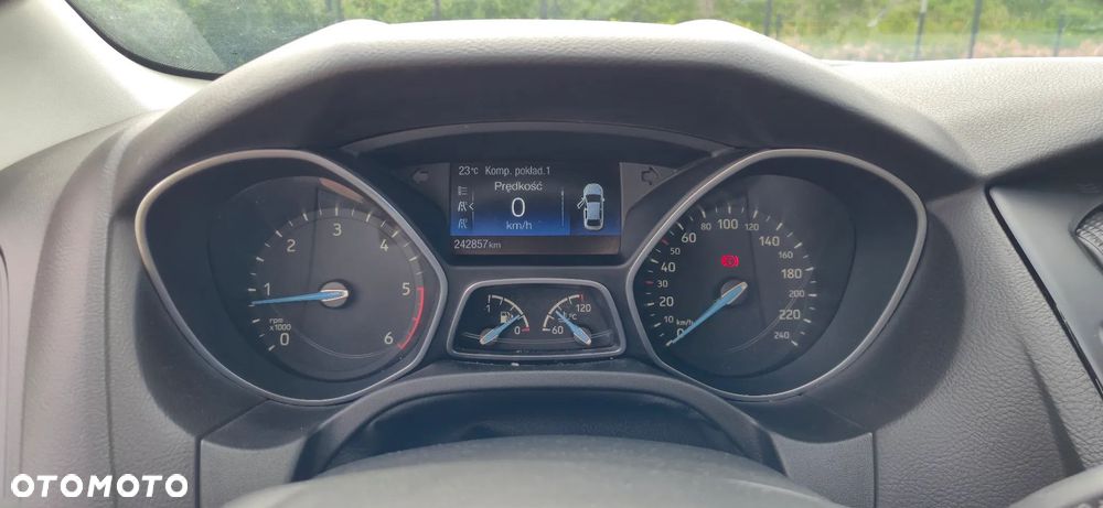 Ford Focus 1.5 TDCi DPF Start-Stopp-System Titanium - 12