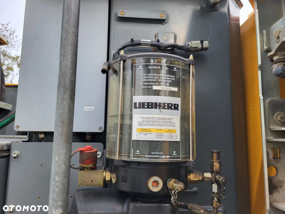 Liebherr A918 Compact / z Niemiec / Stan idealny / - 13