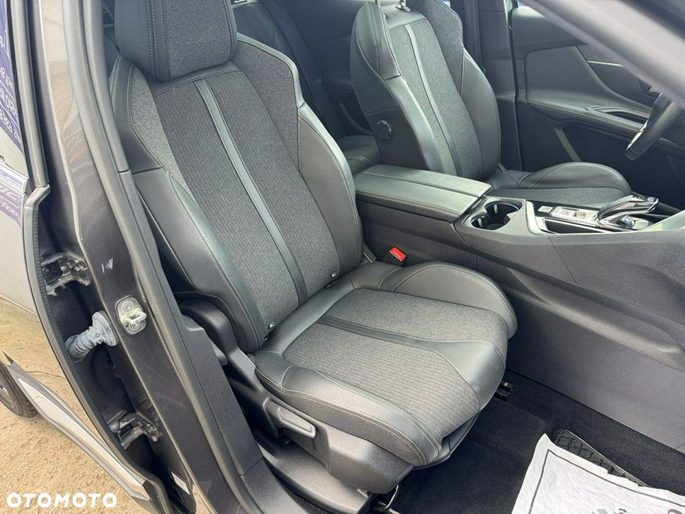 Peugeot 3008 - 9