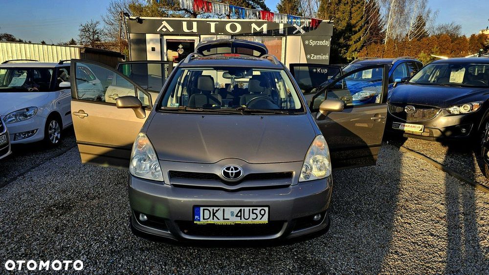 Toyota Corolla Verso - 15