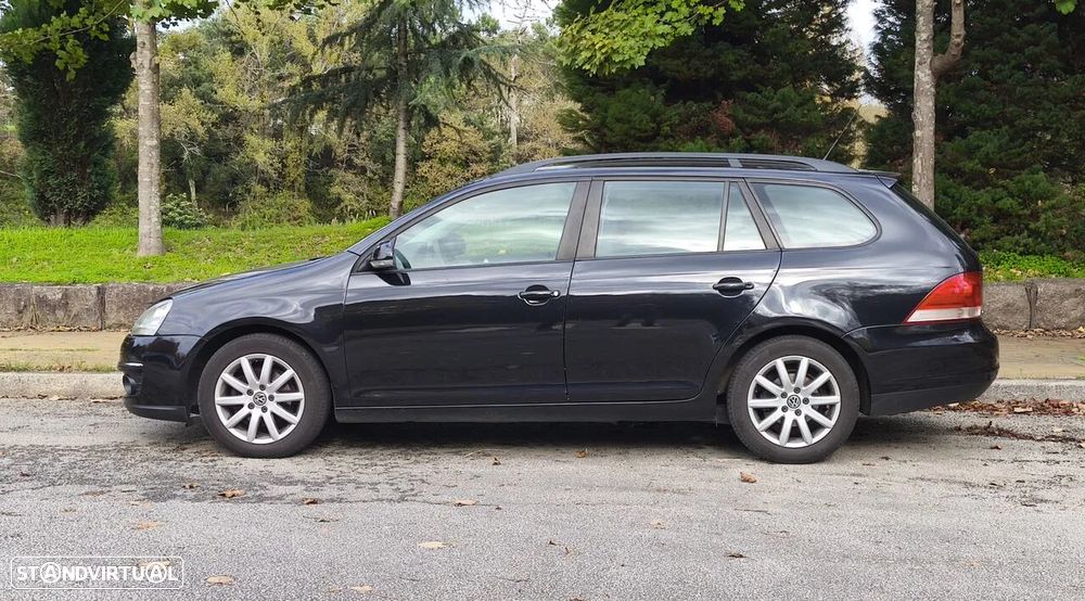 VW Golf Variant 1.9 TDi DPF Confortline DSG - 5