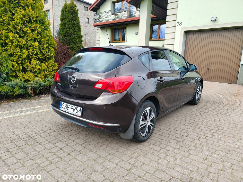 Opel Astra 1.6 Enjoy - 5