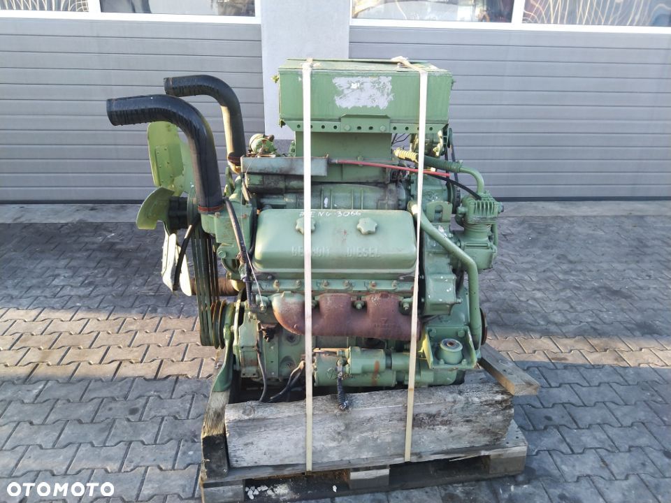 Silnik V6 6 CYL Detroit 7067-7040 7067 7040 Engine FOX 6650 6600 Sieczkarnia Kombajn Deutz Perkins - 1