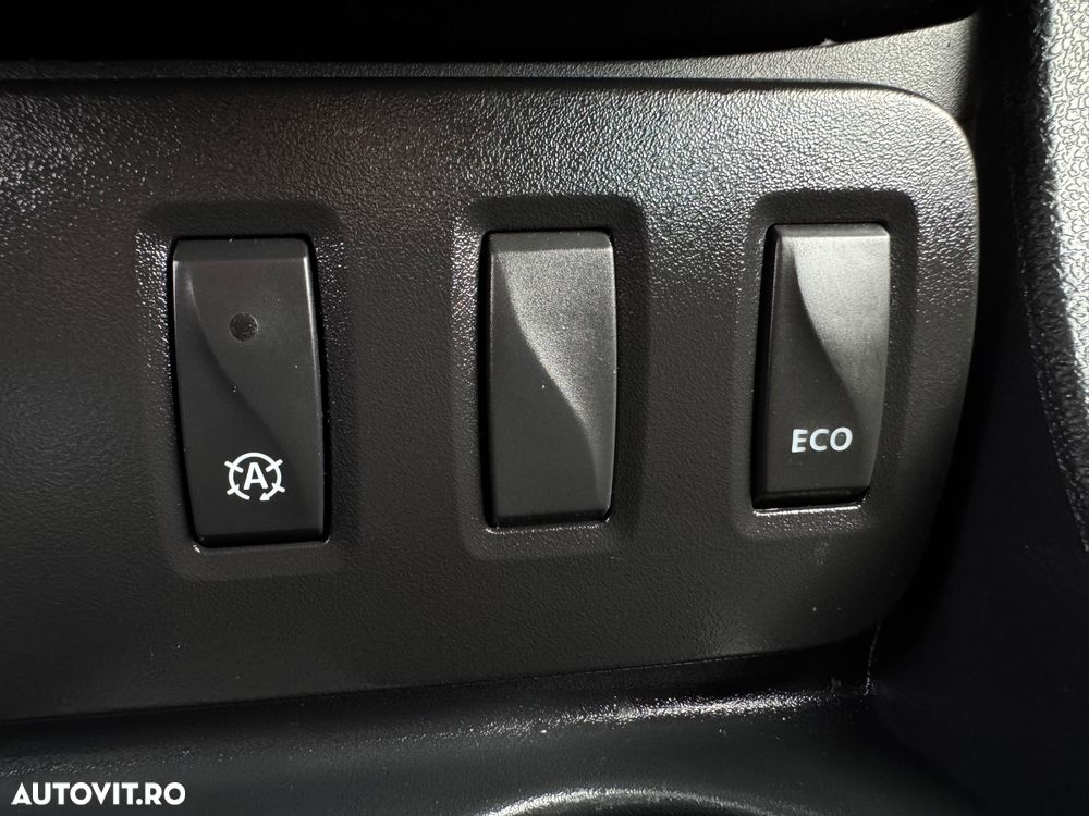 Dacia Duster SCe 115 4x2 Laureate - 26