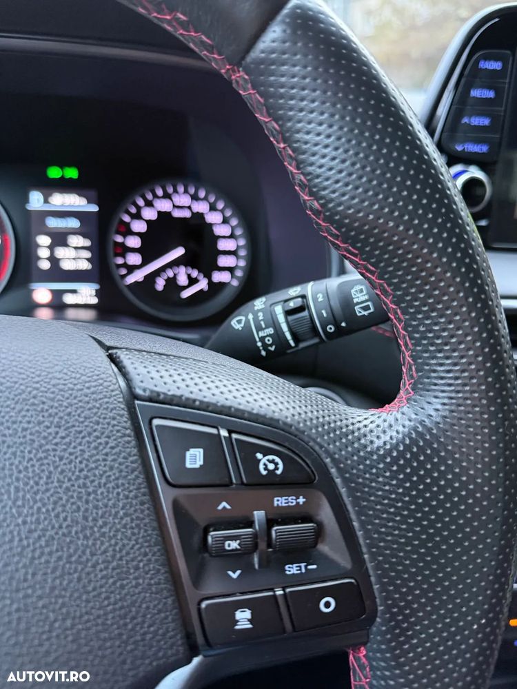 Hyundai Tucson 2.0 CRDI 4WD Automatik Premium - 8