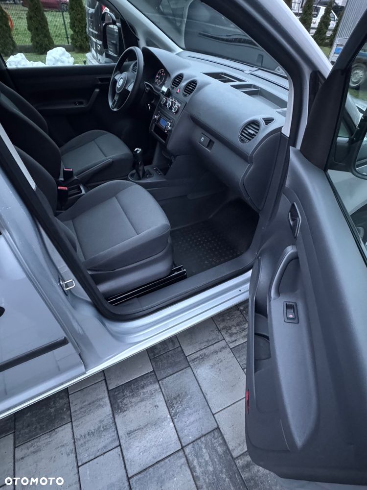 Volkswagen Caddy - 8