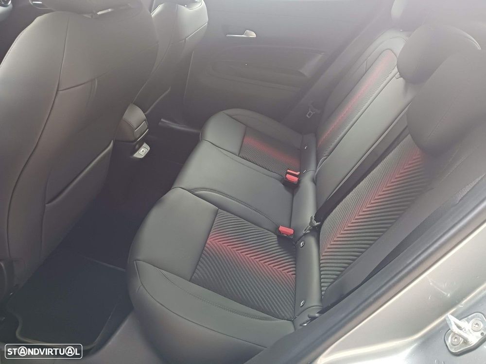 Alfa Romeo Junior 1.2 Speciale eDCT6 - 34