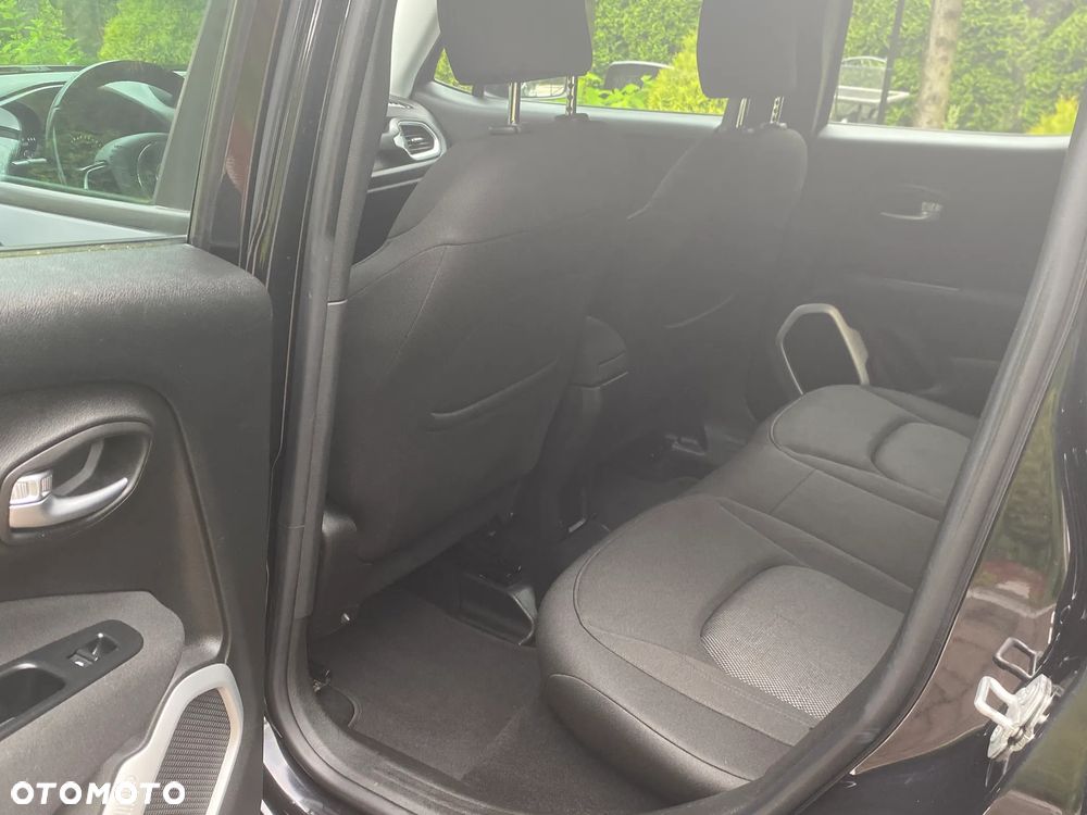 Jeep Renegade 1.4 MultiAir DSG Longitude - 19