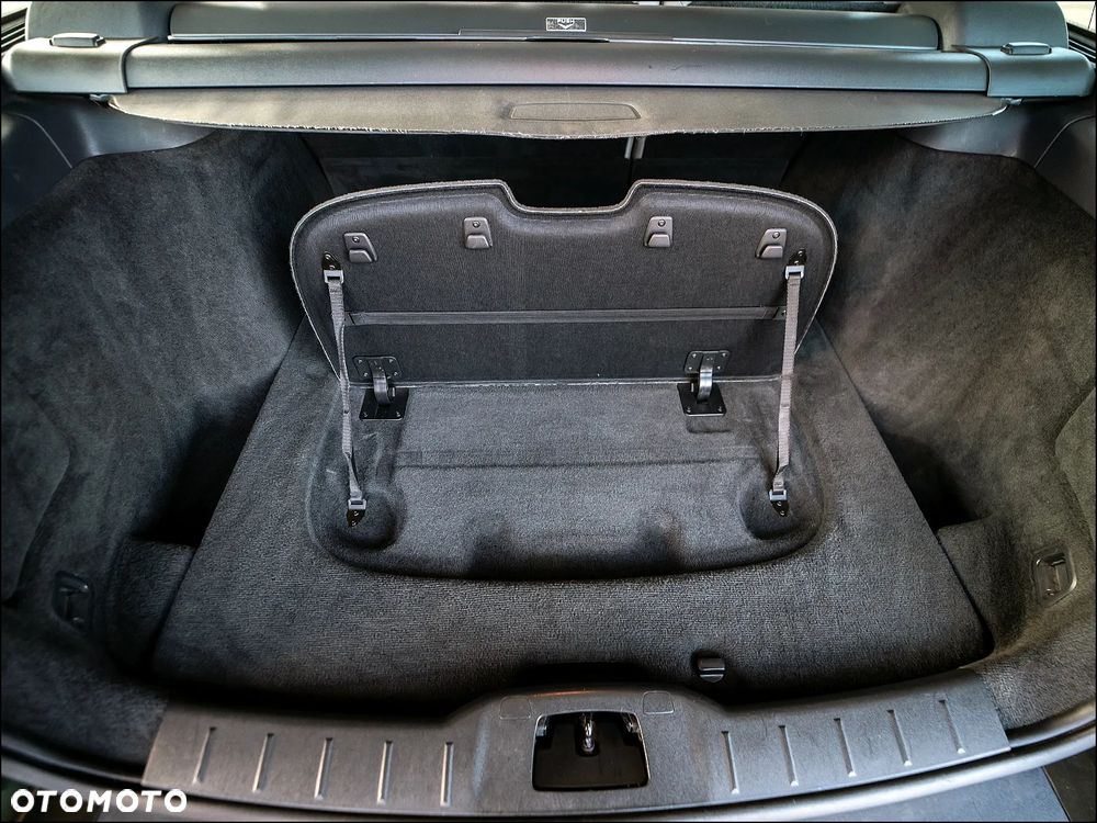Volvo V50 - 34