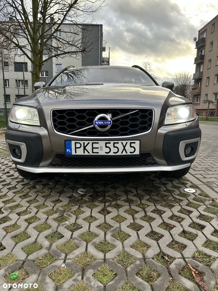 Volvo XC 70 D5 AWD Summum - 8