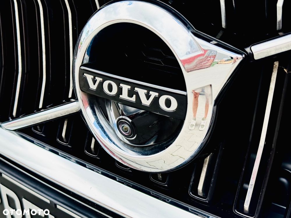 Volvo V60 T6 AWD Recharge Geartronic RDesign - 26