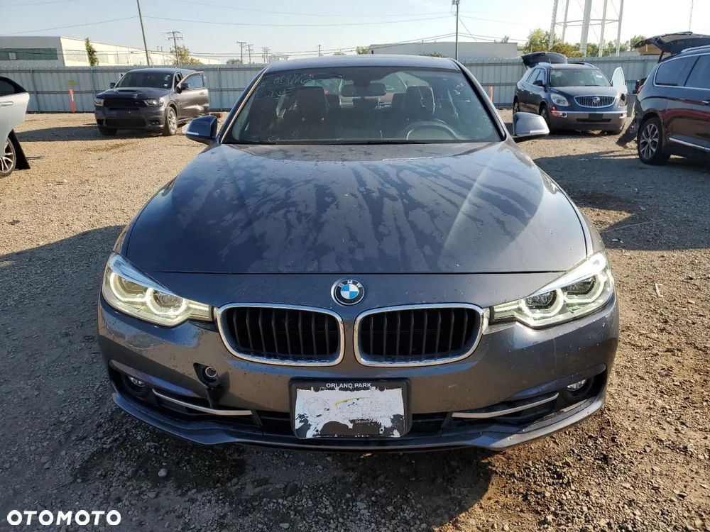 BMW Seria 3 330i GPF xDrive Sport Line - 5