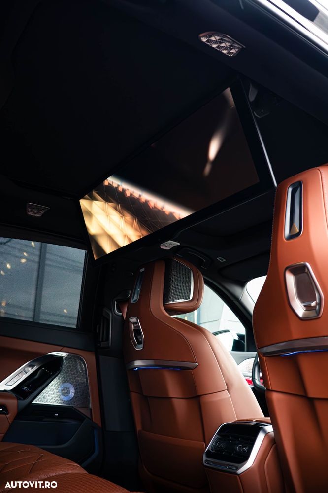 BMW M7 M760e xDrive AT PHEV - 7