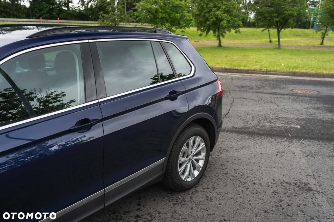Volkswagen Tiguan - 11