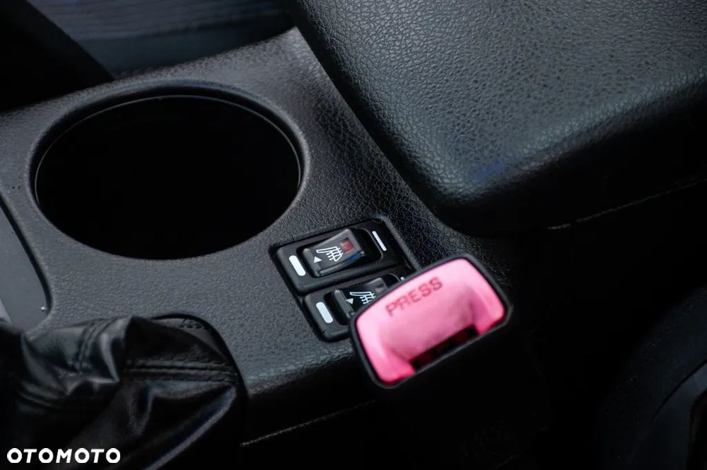 Subaru Forester 2.0X Exclusive - 36