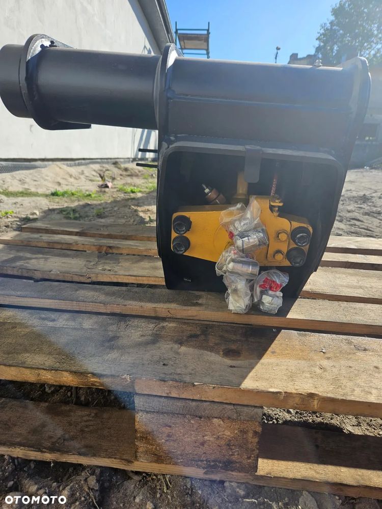 Maszt ramię kompletne MANITOU MT 625-75H - 3