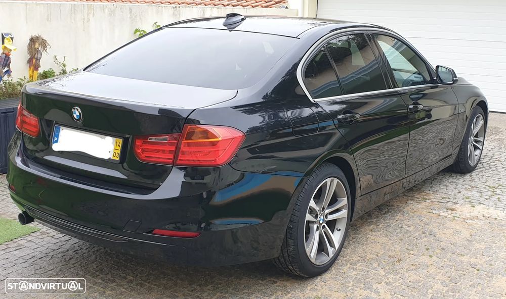 BMW 320 d Auto Line Sport — fotografia 3