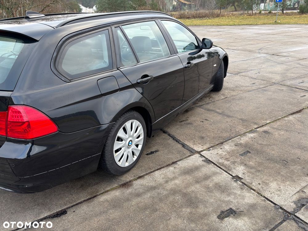 BMW Seria 3 316d - 9