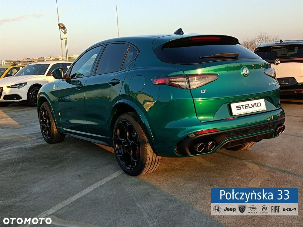 Alfa Romeo Stelvio - 3
