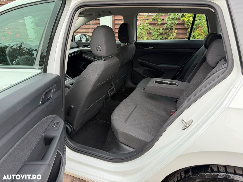Volkswagen Golf - 16