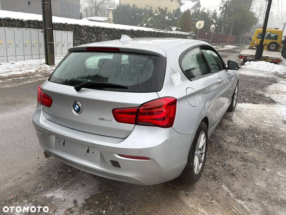 BMW Seria 1 116d EfficientDynamics Edition Urban Line - 8