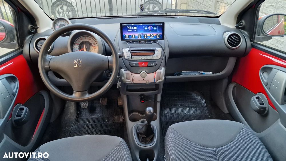 Peugeot 107 One 1.0 E - 10
