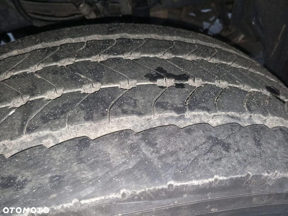 Renault MIDLUM ŁADOWNOŚĆI 7 TON /ZAWIESZENIE PNEUMACZYCZNE/WINDA / FRANCJA - 28