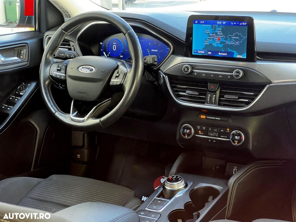 FORD Focus 2020 — imagine 34