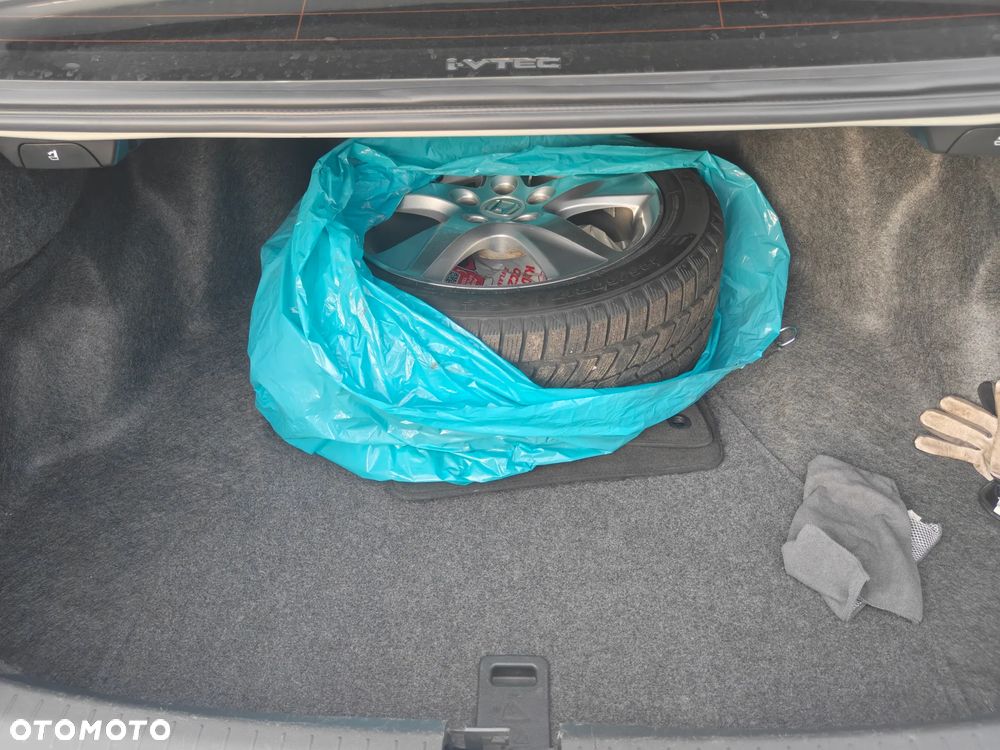 Honda Accord - 12