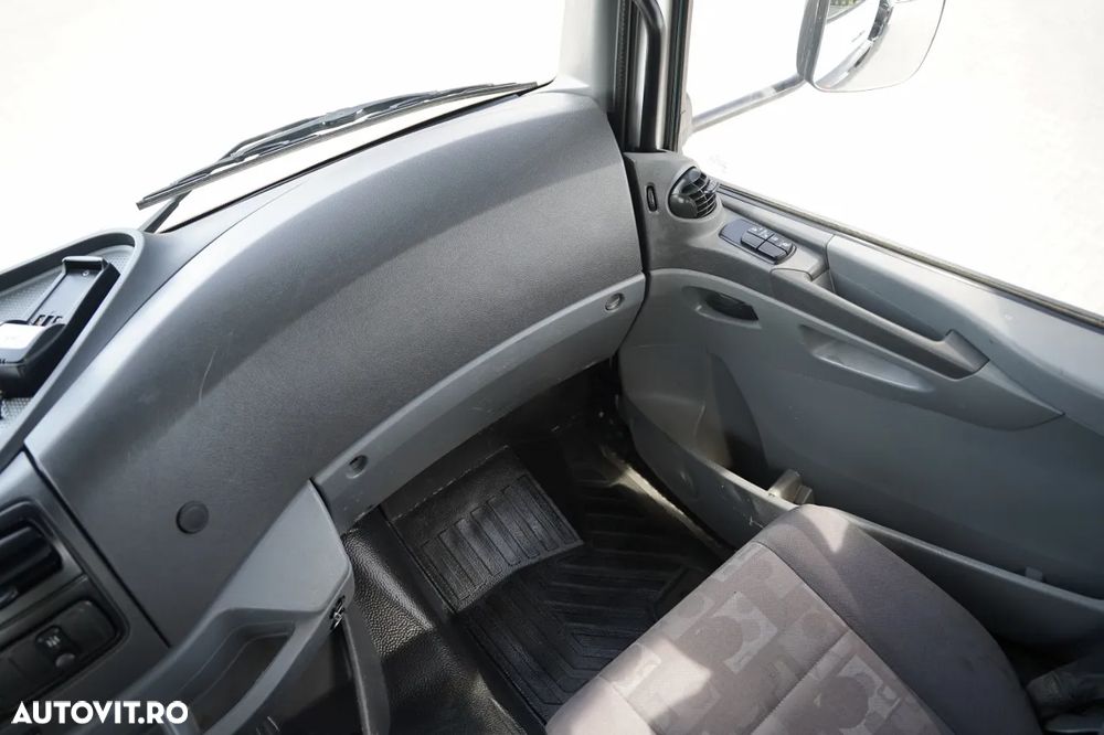 Mercedes-Benz AXOR 1833 / 4x2 / BASCULATOR 3 LATE + HDS HIAB 122 / HYDROBRA / MANUAL / - 34
