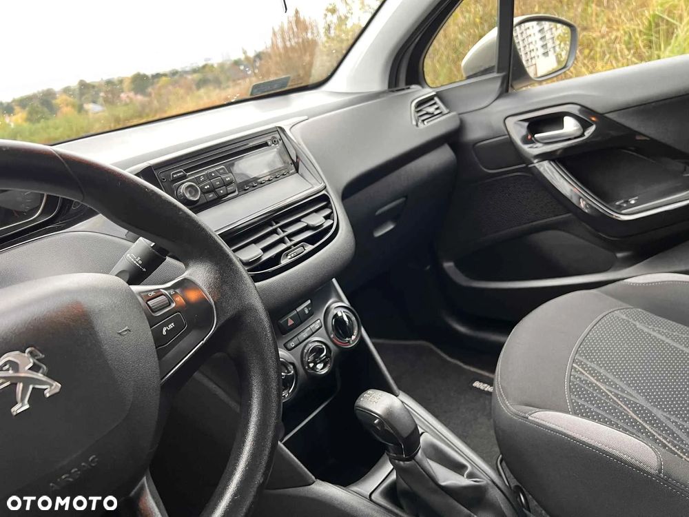 Peugeot 208 1.4 VTi Active - 18
