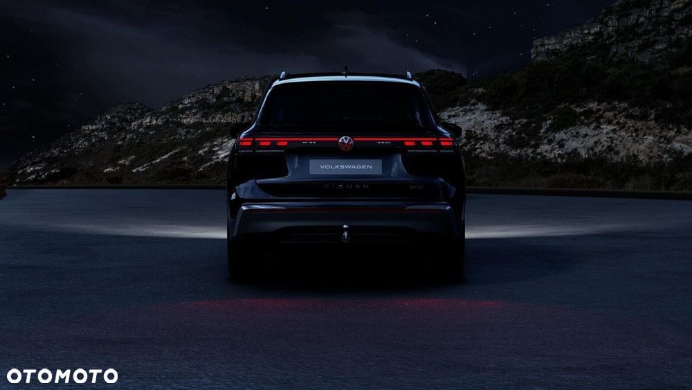 Volkswagen Tiguan - 11