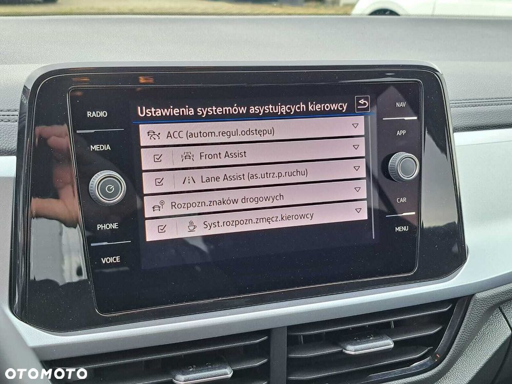 Volkswagen T-Roc 1.5 TSI Life DSG - 26