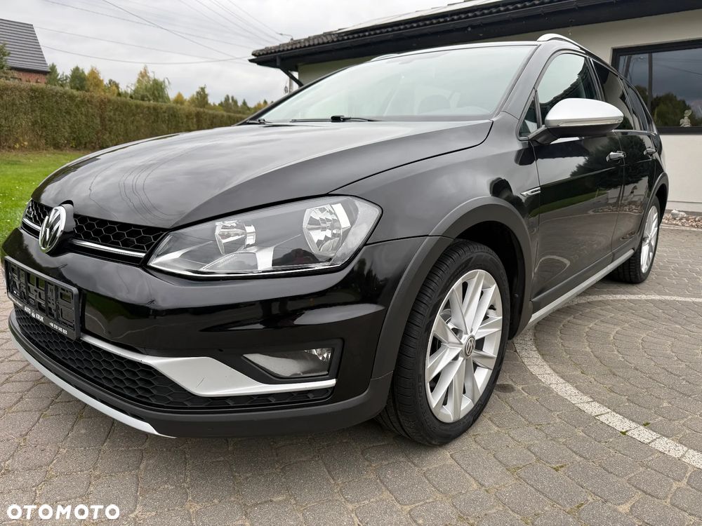Volkswagen Golf - 4