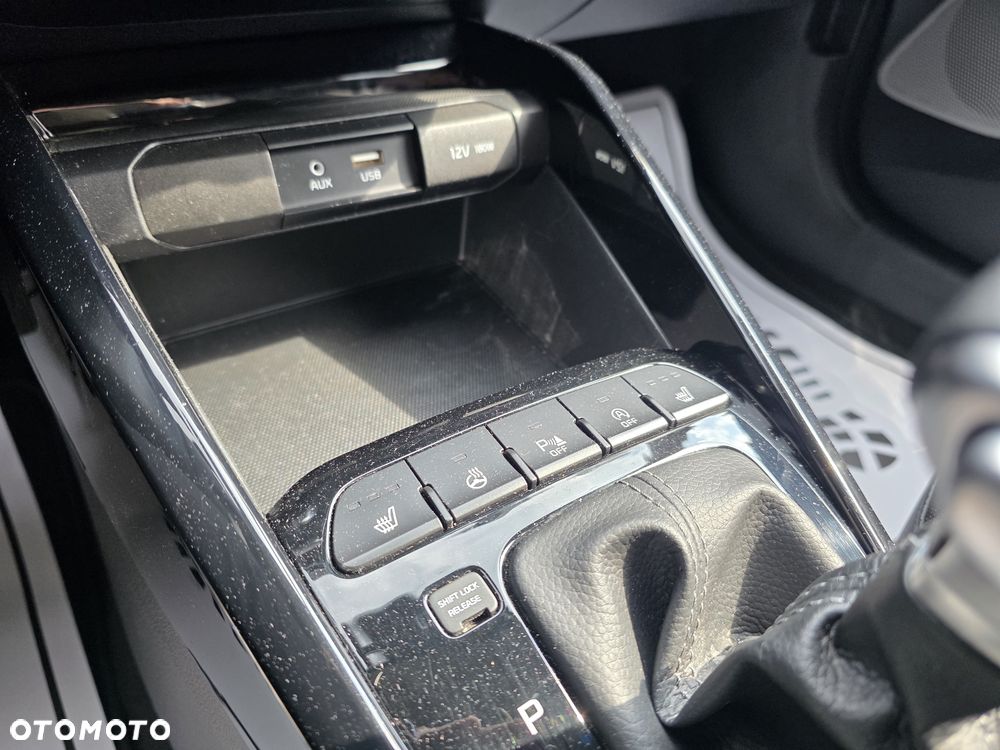 Kia Stonic 1.0 T-GDI DCT OPF Platinum Edition - 31