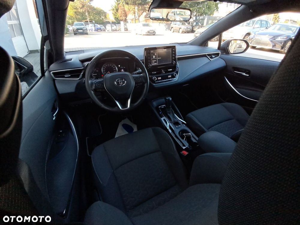 Toyota Corolla 1.8 Hybrid Comfort - 22