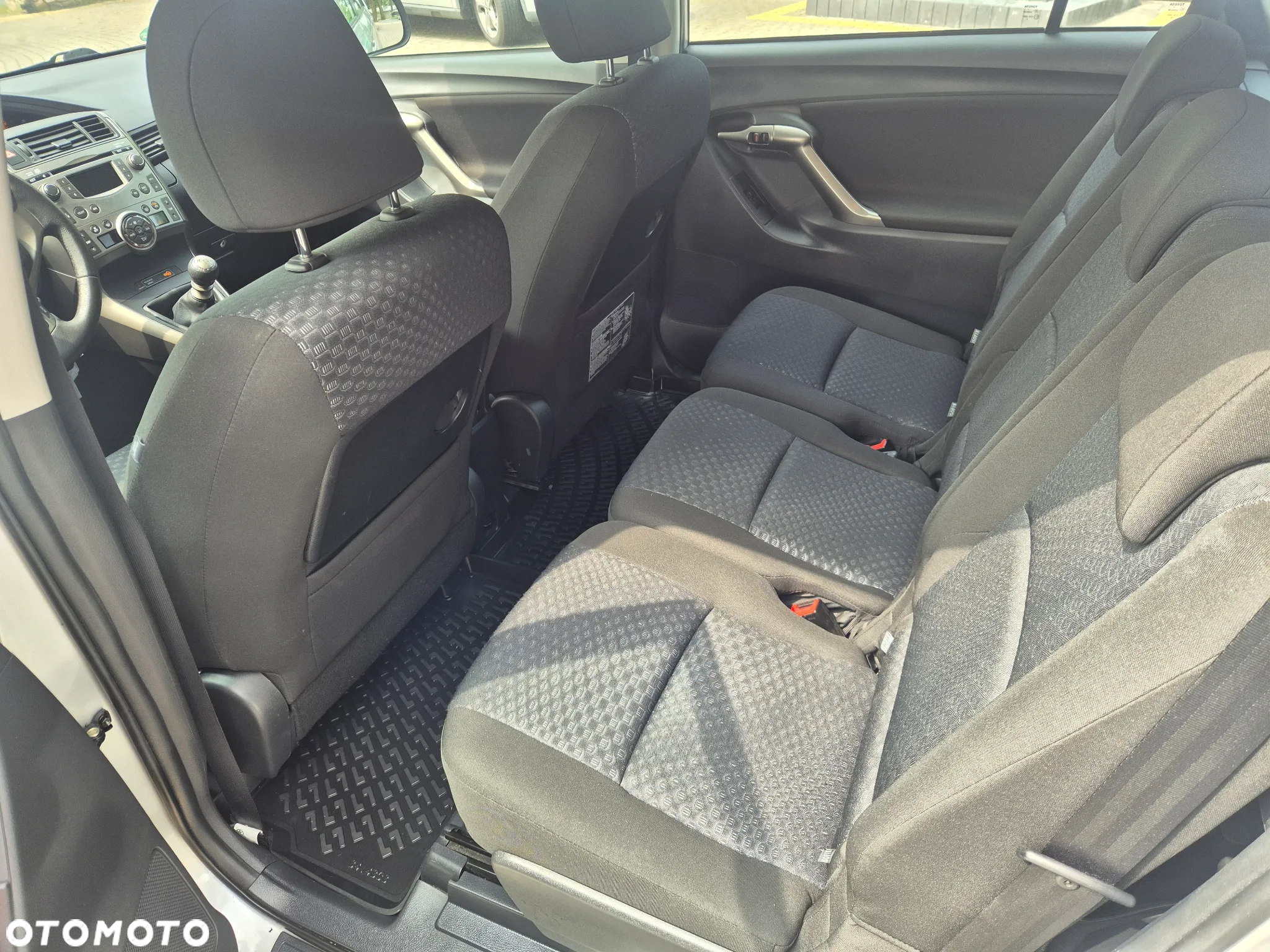 Toyota Verso 1.8 7-Sitzer Comfort - 17