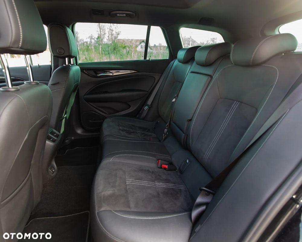 Opel Insignia 2.0 CDTI Business Elegance S&S - 16