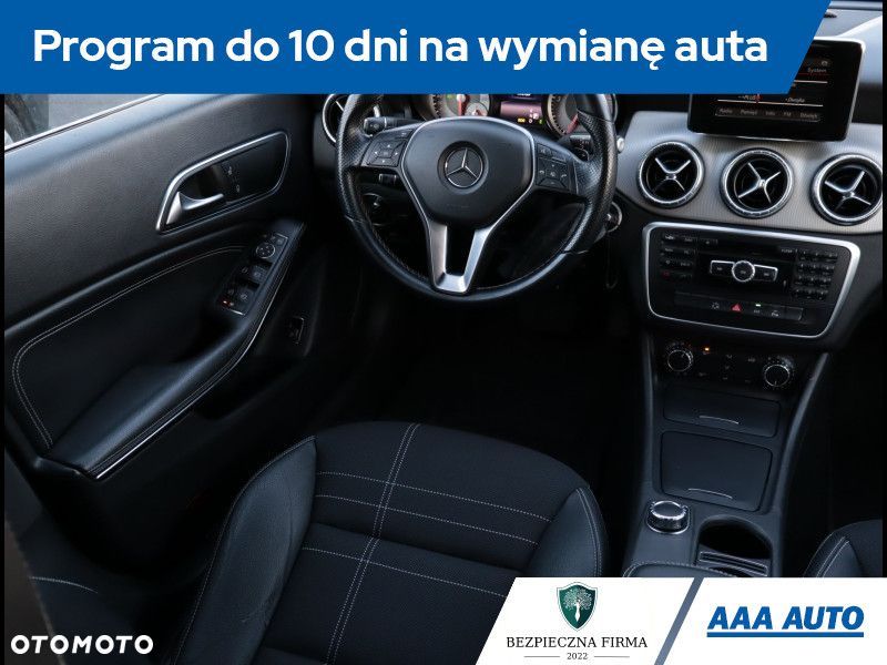 Mercedes-Benz CLA - 9