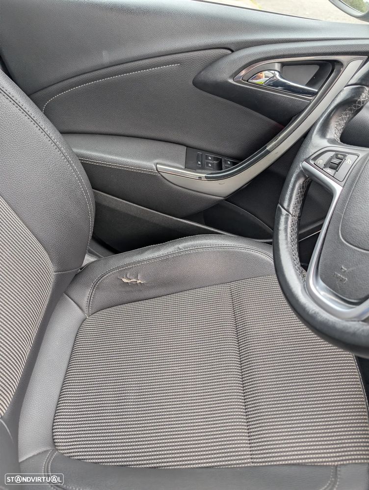 Opel Astra 1.7 CDTI Cosmo - 13