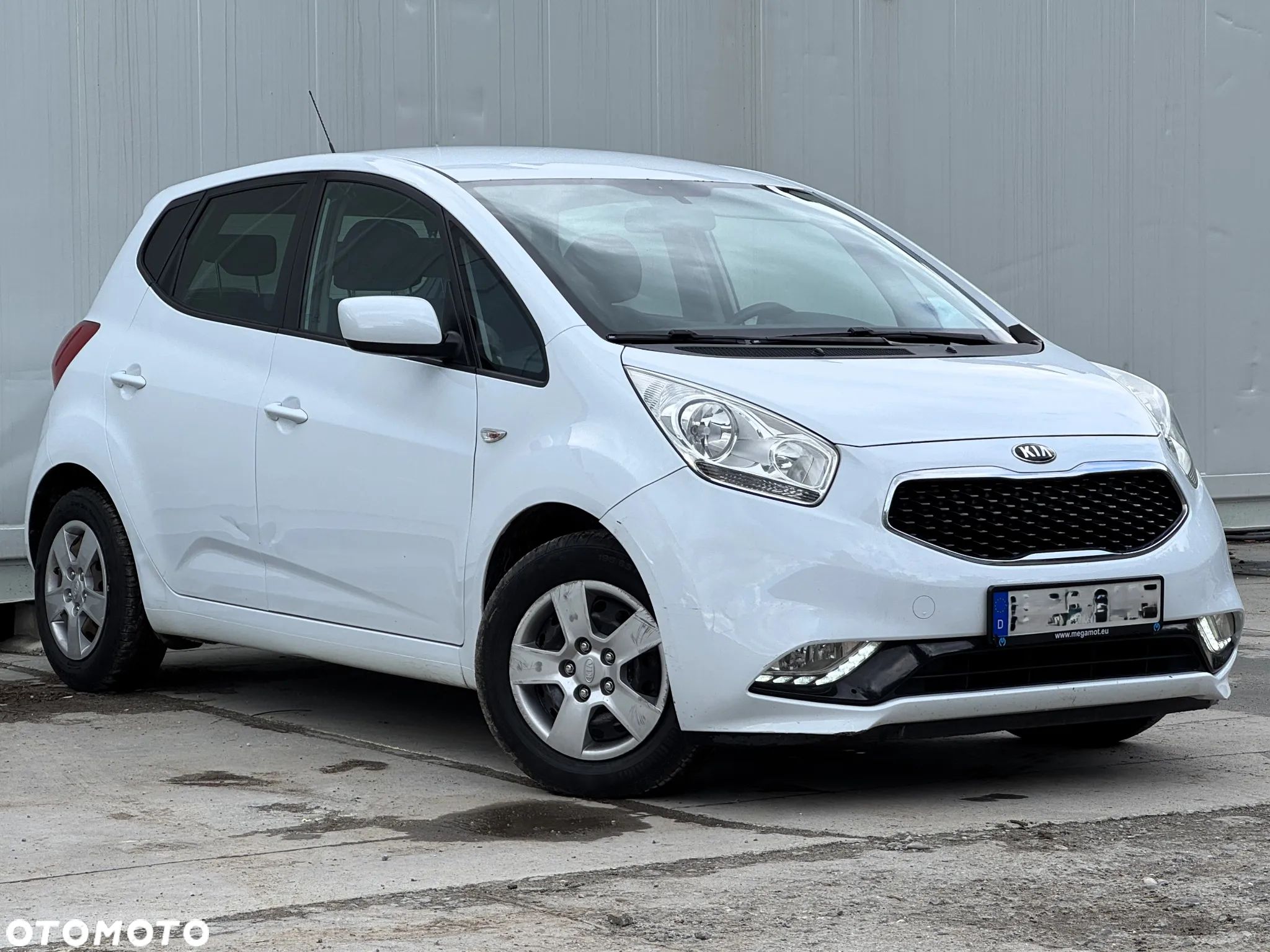 Kia Venga 1.4 CRDi L - 1