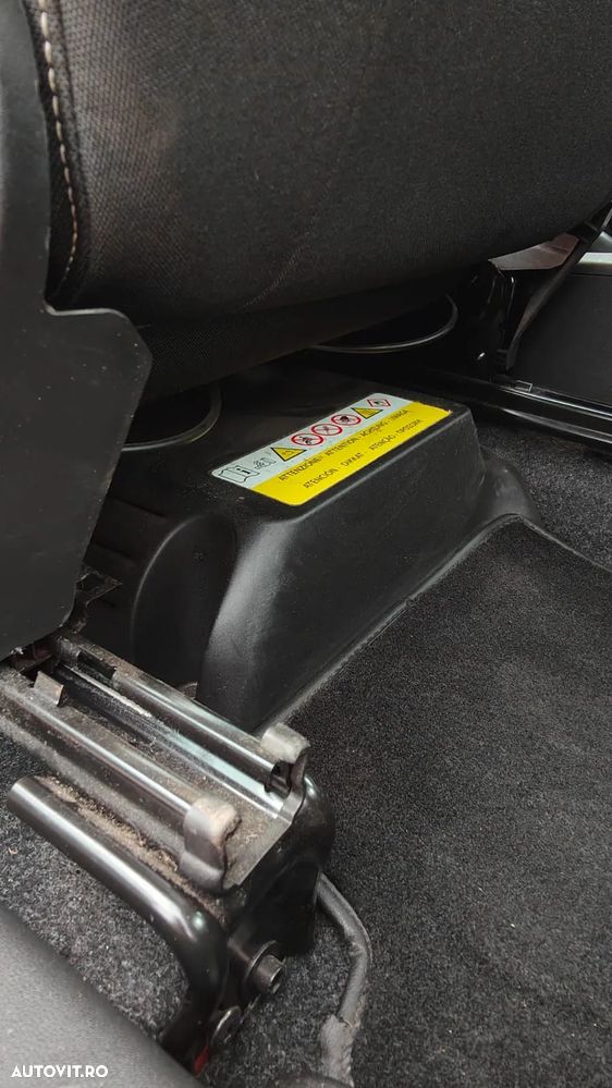 Fiat 500 Cabrio MHEV 1.0 Club - 19