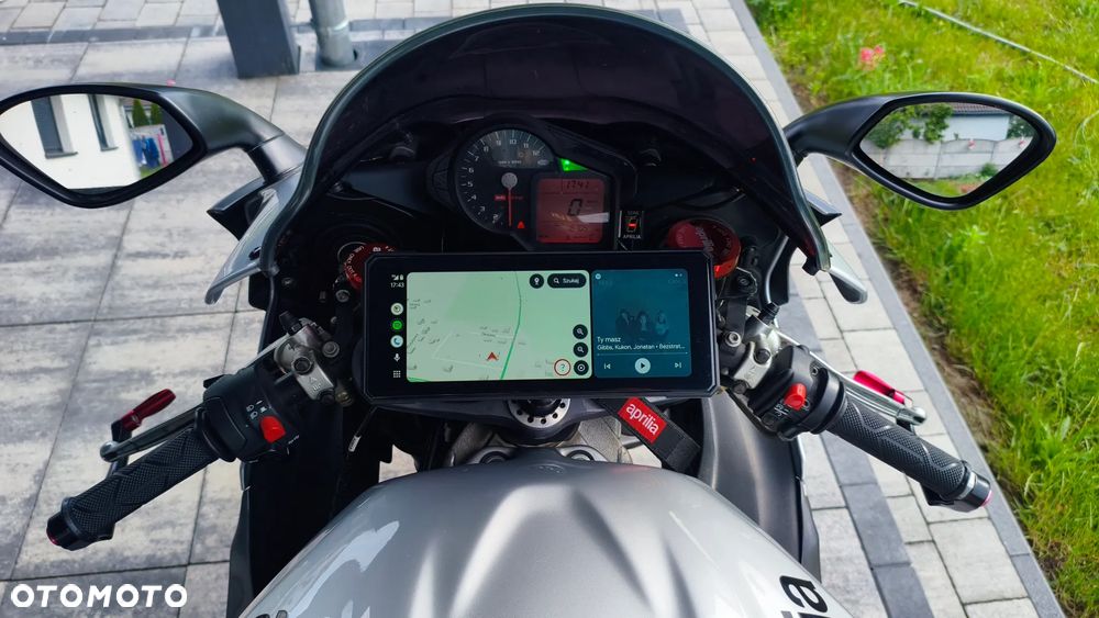 Aprilia RSV - 10