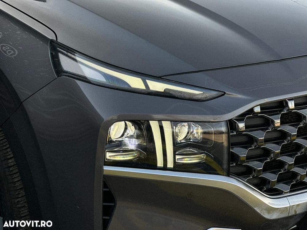 Hyundai Santa Fe - 3