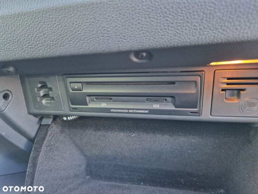 Volkswagen Golf Sportsvan 1.6 TDI BlueMotion Technology DSG Allstar - 23