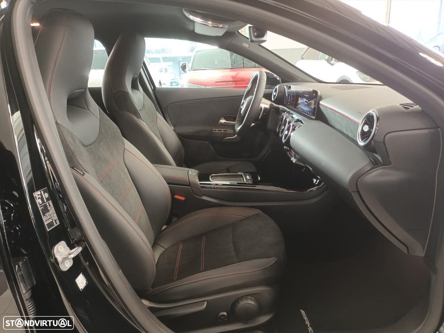 Mercedes-Benz A 180 d - 13