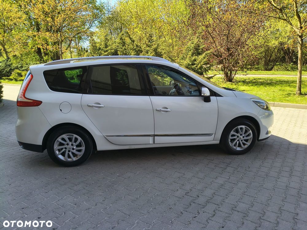 Renault Scenic - 12