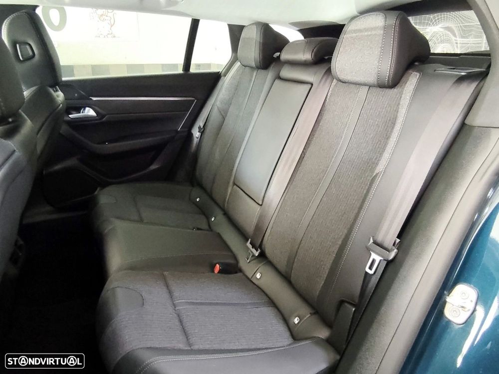 Peugeot 508 SW 1.6 Hybrid Allure e-EAT8 - 16