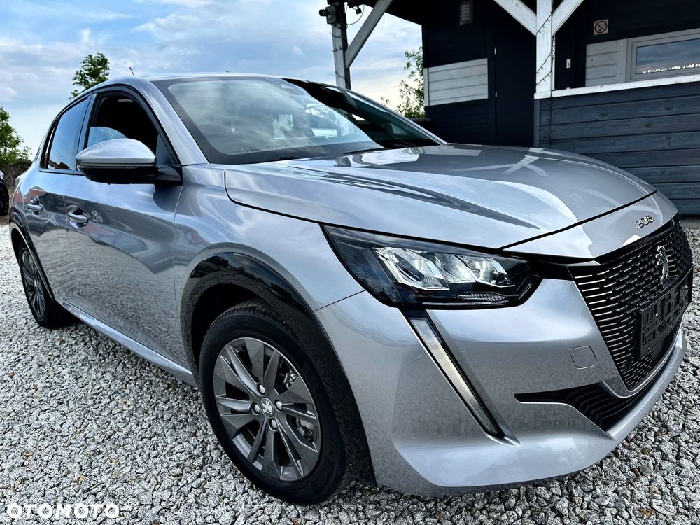 Peugeot 208 e-208 50kWh Business - 33