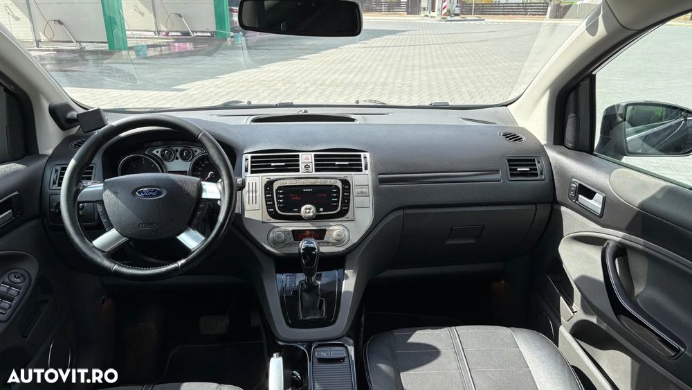 Ford Kuga 2.0 TDCi 4x4 Aut. Titanium - 10